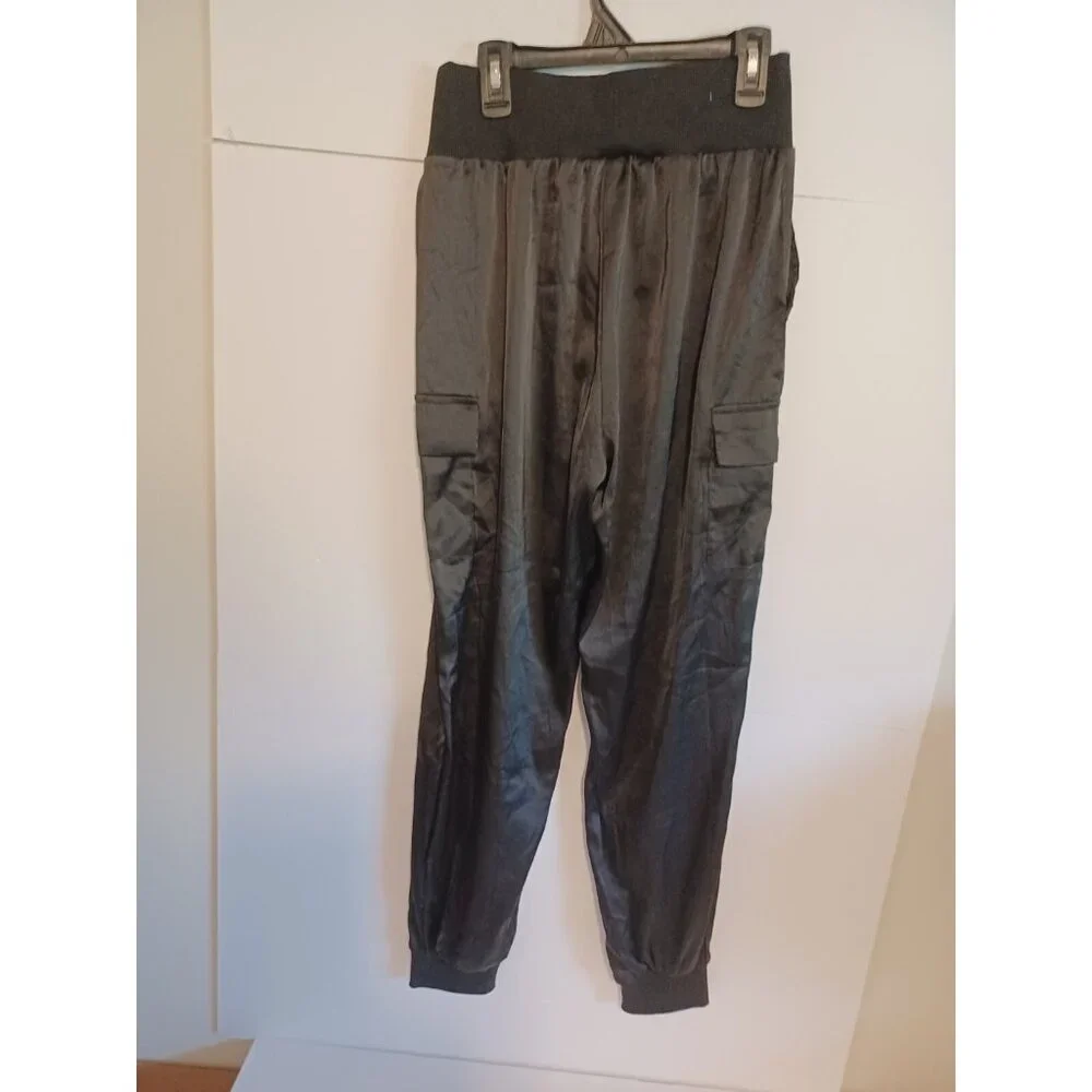 Pretty Garden Satin/Silky (POLYESTERBLEND) Cargo Pockets S(24X27)Straight Pants - Picture 7 of 7